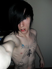 Hot emo boy josh osbourne jerks off on his bedroom floor